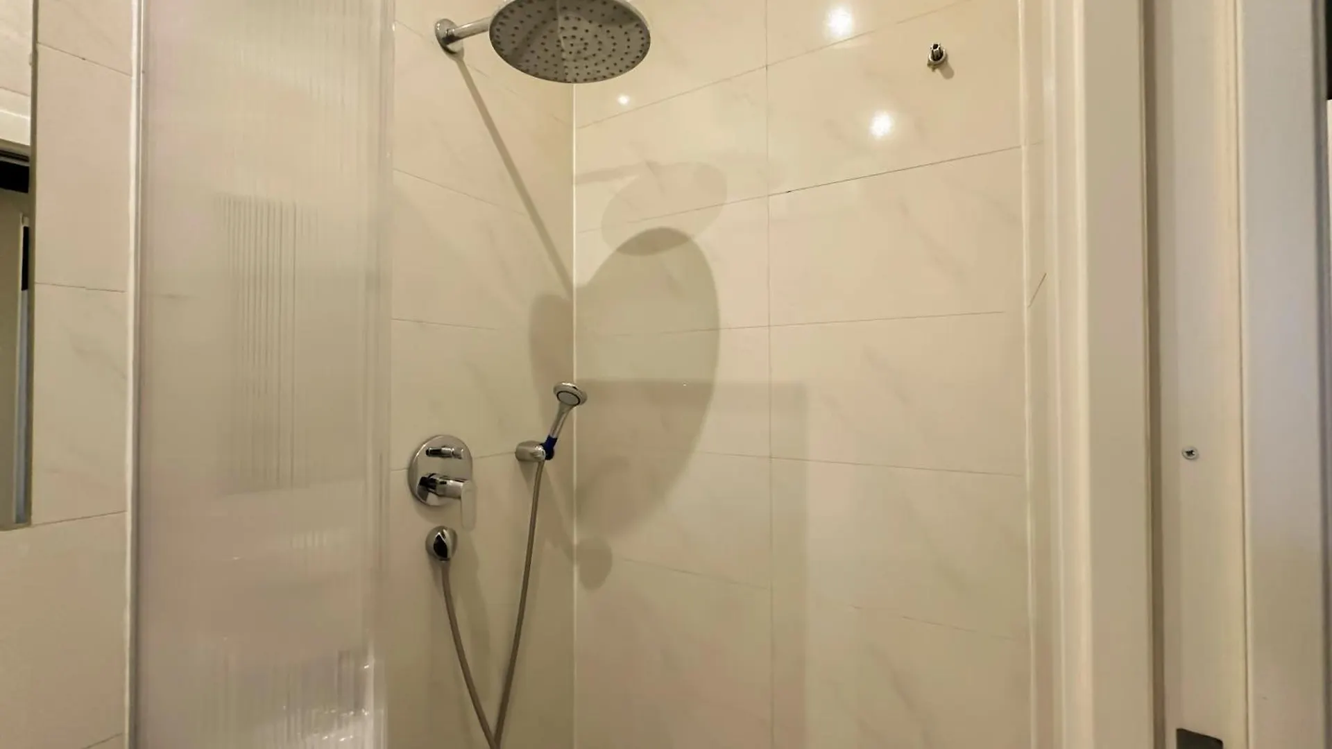 Apartment - Brigittenau Area Mm16 Viena